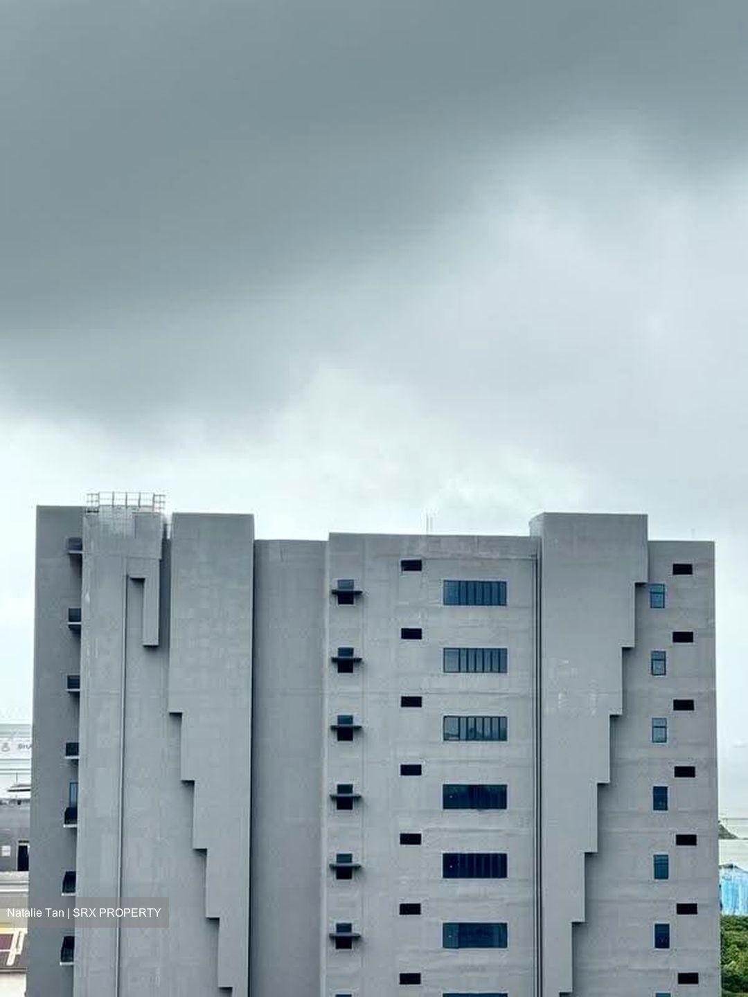 SUNHUAN BUILDING (D22), Factory #618753441